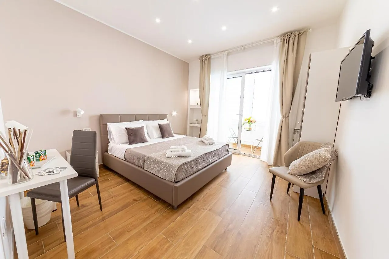 White Gold Bed & Breakfast Naples